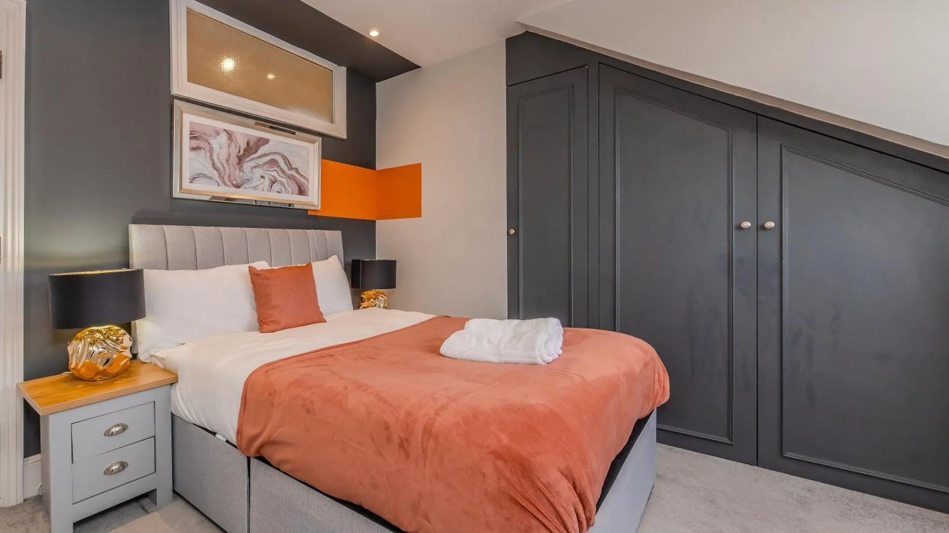 Free Parking I 2 Bedroom Flat With Direct Sea View Hove Appartamento