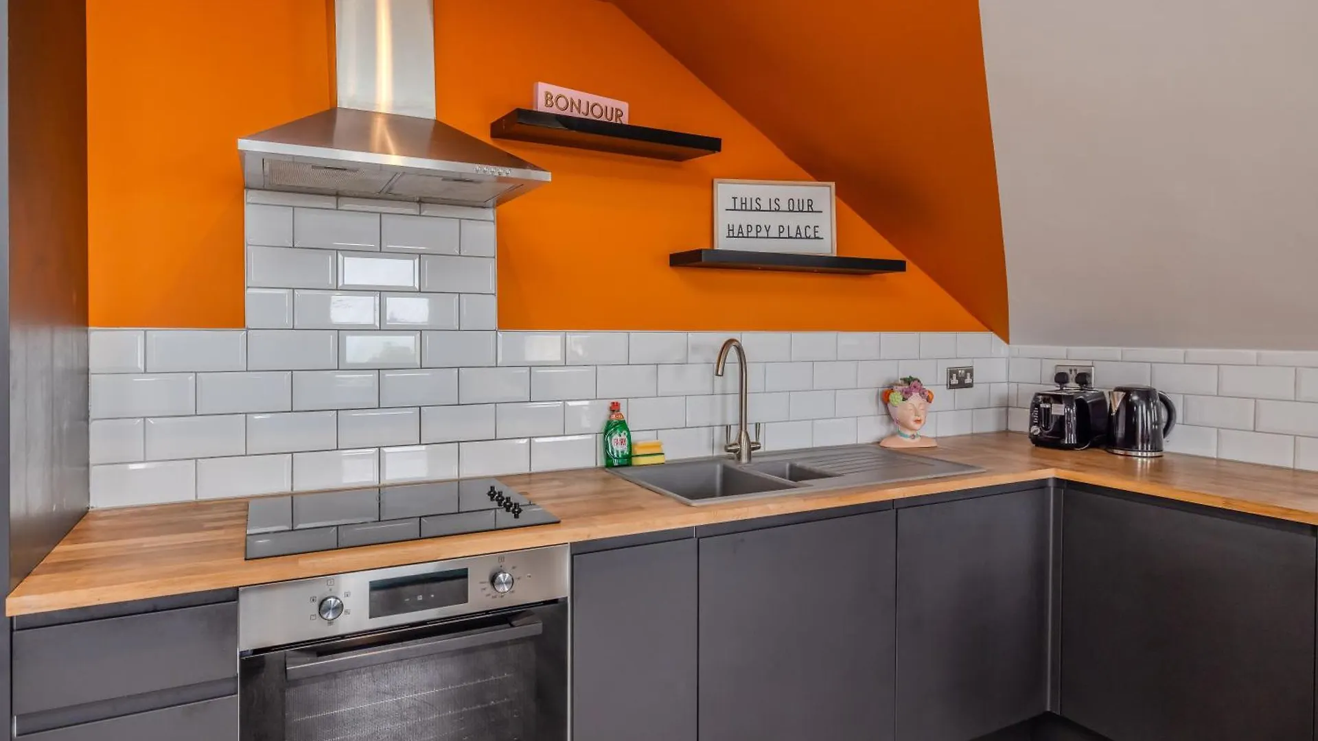 Free Parking I 2 Bedroom Flat With Direct Sea View Hove Appartamento